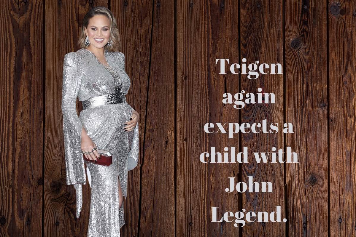 Chrissy Teigen Announced Her Pragnancy Again After Two Years