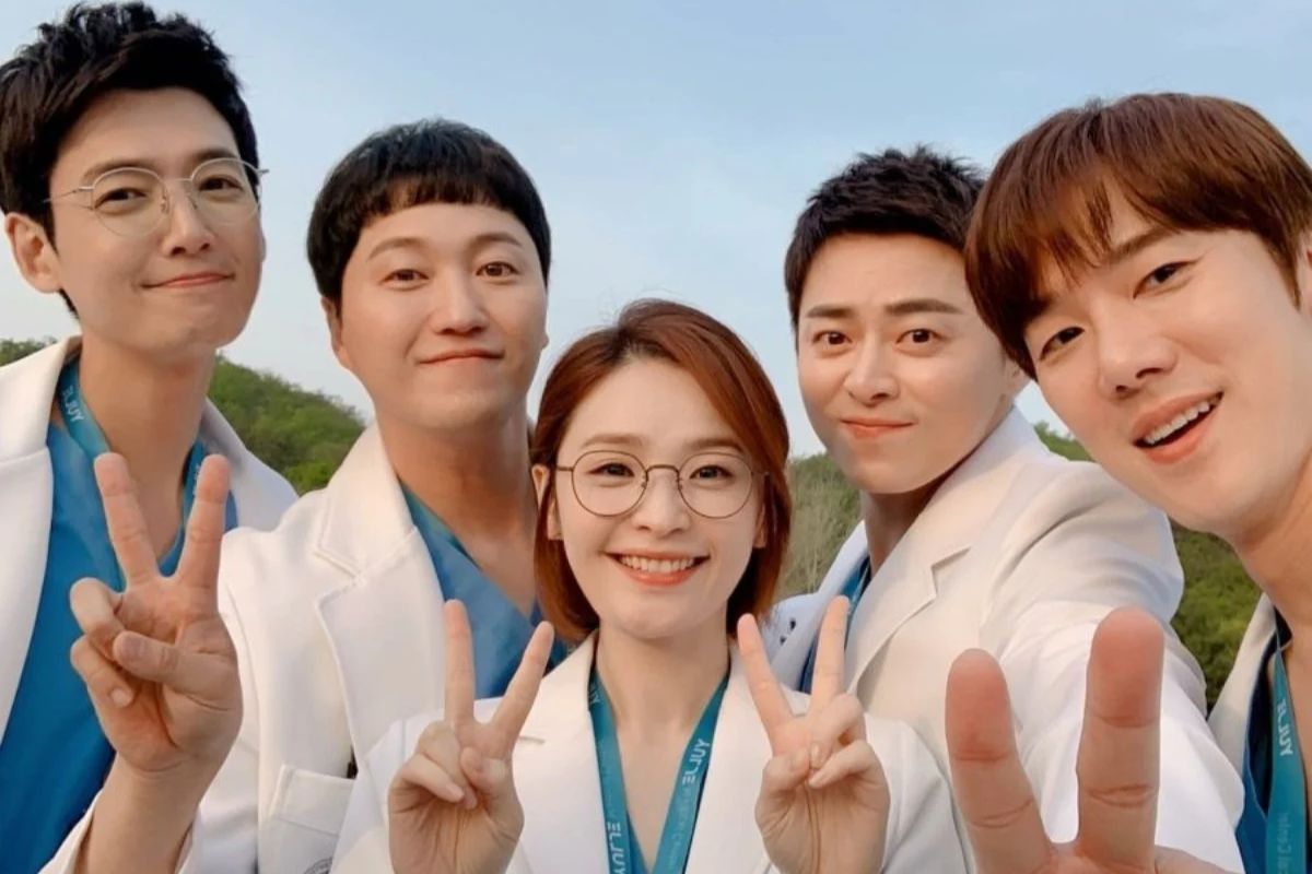 Hospital PlayList, 'Dr. Romantic', 'Dr. John', 'Yong Pal' And More Seven