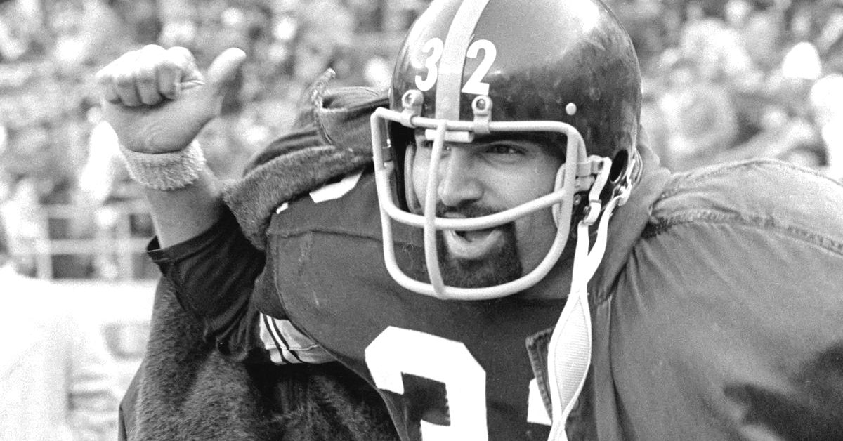 Franco Harris's Formative Years and Schooling