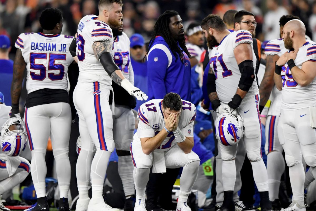 Bills Safety Bengals Game is Postponed as Damar Hamlin Collapses on Field 