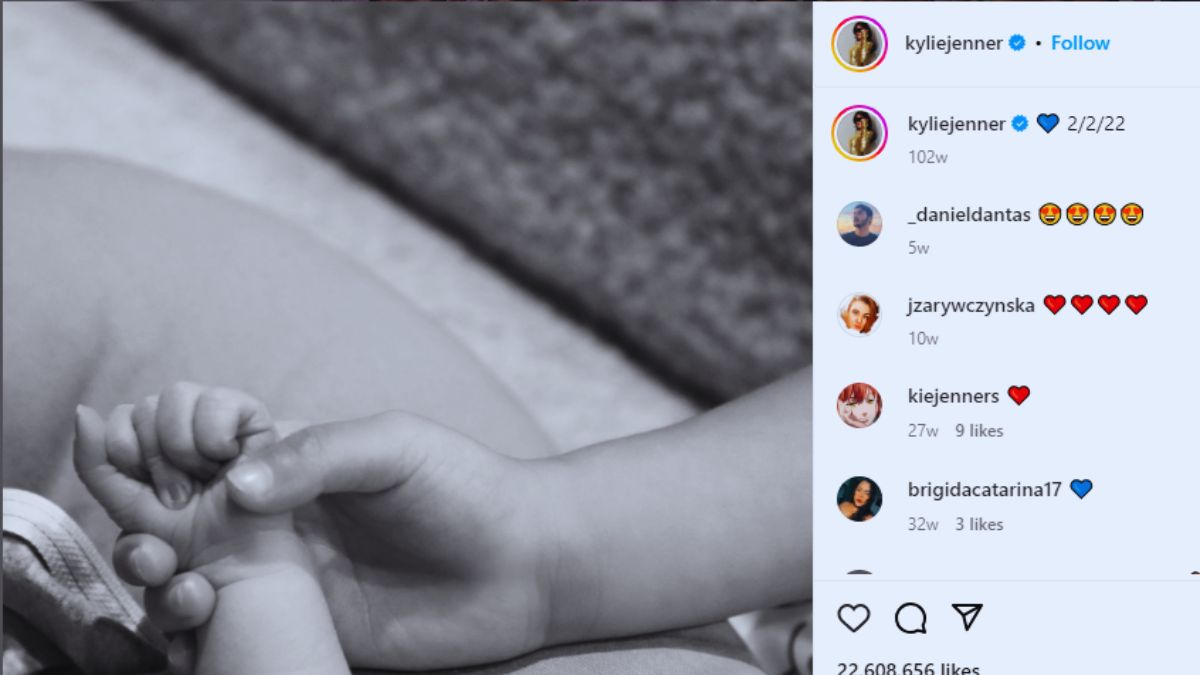 Kylie Jenner Revealed the Birth of Her Son on Instagram